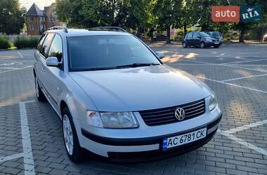 Універсал Volkswagen Passat 1998 в Луцьку