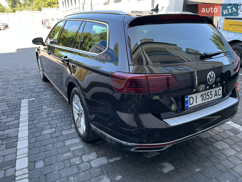 Универсал Volkswagen Passat 2019 в Киеве фото 8 Универсал Volkswagen Passat 2019 в Киеве