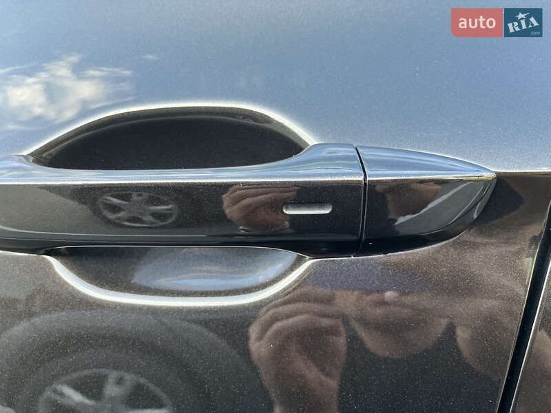 Универсал Volkswagen Passat 2019 в Киеве фото 21 Универсал Volkswagen Passat 2019 в Киеве