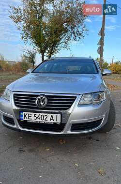 Універсал Volkswagen Passat 2008 в Кривому Розі
