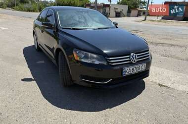 Универсал Volkswagen Passat 2013 в Одессе