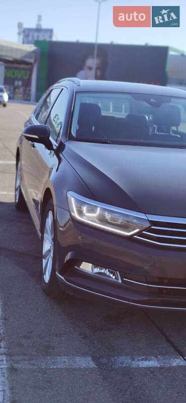 Универсал Volkswagen Passat 2015 в Нетешине