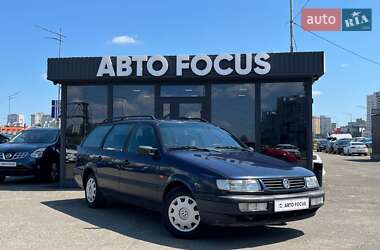Універсал Volkswagen Passat 1994 в Києві