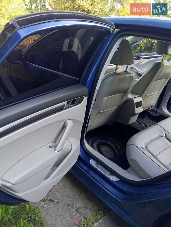 Седан Volkswagen Passat 2017 в Конопнице фото 16 Седан Volkswagen Passat 2017 в Конопнице