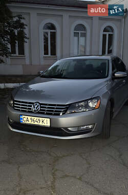 Седан Volkswagen Passat 2013 в Ватутіному