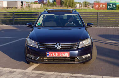 Універсал Volkswagen Passat 2012 в Мукачевому