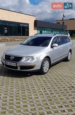 Універсал Volkswagen Passat 2005 в Хмельницькому