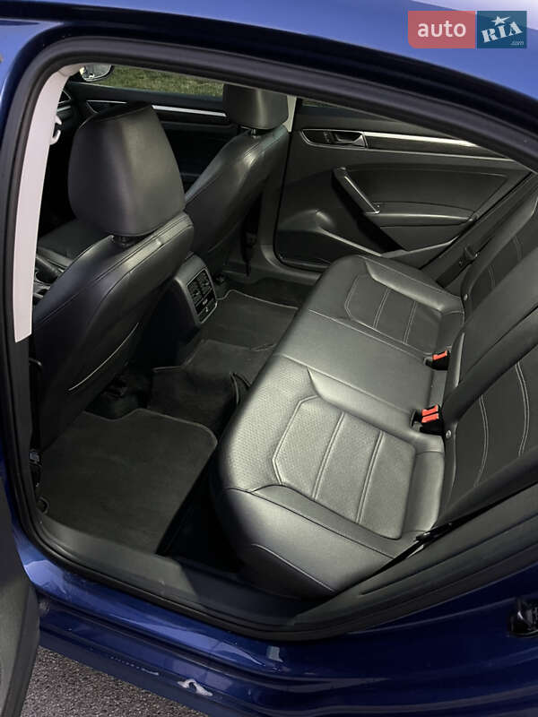 Седан Volkswagen Passat 2016 в Киеве фото 23 Седан Volkswagen Passat 2016 в Киеве