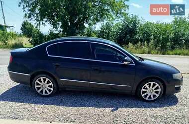 Седан Volkswagen Passat 2006 в Глибокій