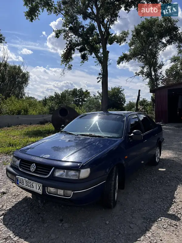 Volkswagen Passat 1996 VIN WVWZZZ3AZTB054069 фото оголошення 4 з 50