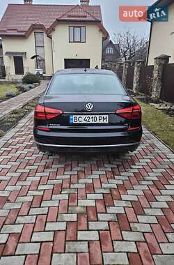 Седан Volkswagen Passat 2016 в Львові