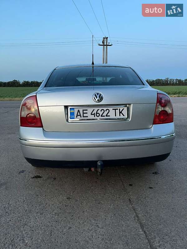 Седан Volkswagen Passat 2002 в Кропивницькому