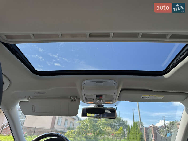 Седан Volkswagen Passat 2014 в Чорткове