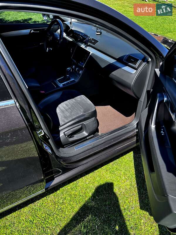 Універсал Volkswagen Passat 2014 в Луцьку