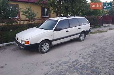 Универсал Volkswagen Passat 1990 в Радивилове