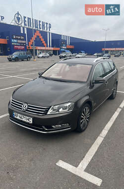 Універсал Volkswagen Passat 2012 в Запоріжжі