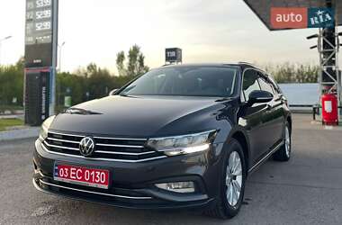 Універсал Volkswagen Passat 2020 в Дубні