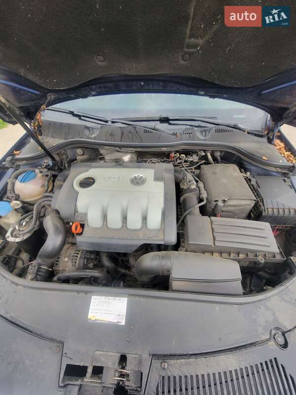 Универсал Volkswagen Passat 2008 в Ивано-Франковске