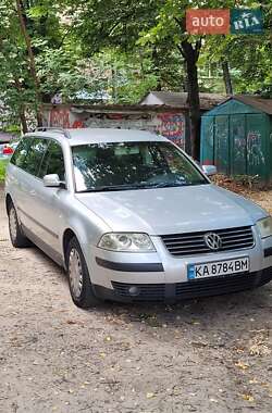 Універсал Volkswagen Passat 2001 в Києві