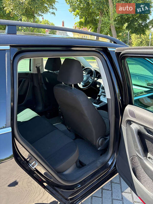 Универсал Volkswagen Passat 2011 в Коломые