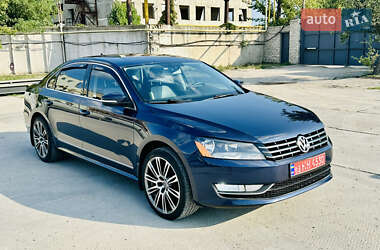 Седан Volkswagen Passat 2015 в Харькове