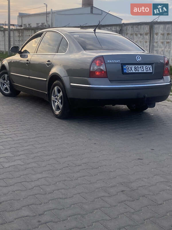 Седан Volkswagen Passat 2005 в Хмельницком