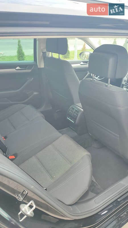 Универсал Volkswagen Passat 2016 в Шептицькому фото 23 Универсал Volkswagen Passat 2016 в Шептицькому