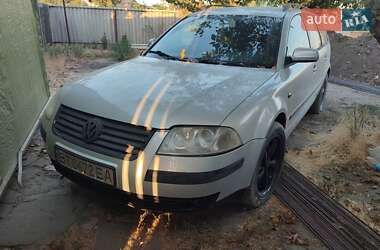 Универсал Volkswagen Passat 2001 в Николаеве