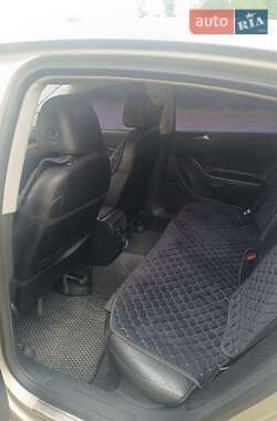 Седан Volkswagen Passat 2007 в  фото 5 Седан Volkswagen Passat 2007 в