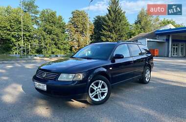 Универсал Volkswagen Passat 2000 в Черновцах