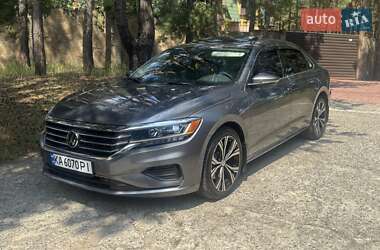 Седан Volkswagen Passat 2020 в Києві