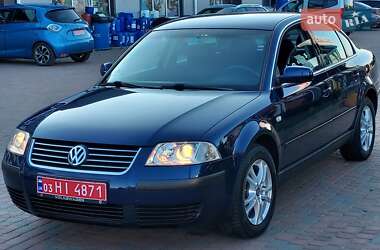 Седан Volkswagen Passat 2001 в Сарнах