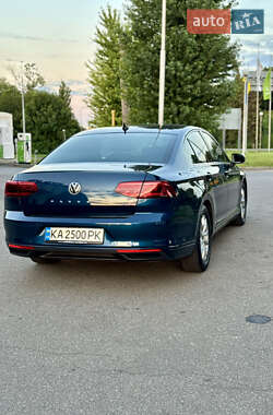 Седан Volkswagen Passat 2020 в 