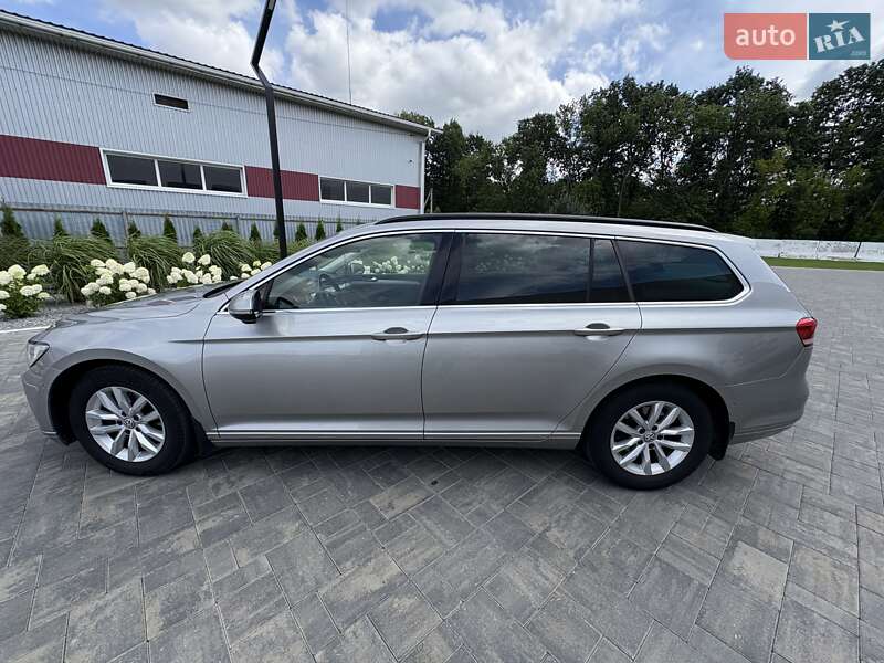 Універсал Volkswagen Passat 2016 в Луцьку