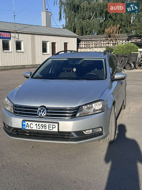 Volkswagen Passat 2012 Volkswagen Passat 2012