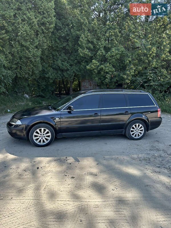 Универсал Volkswagen Passat 2003 в Львове