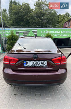 Седан Volkswagen Passat 2013 в Ивано-Франковске