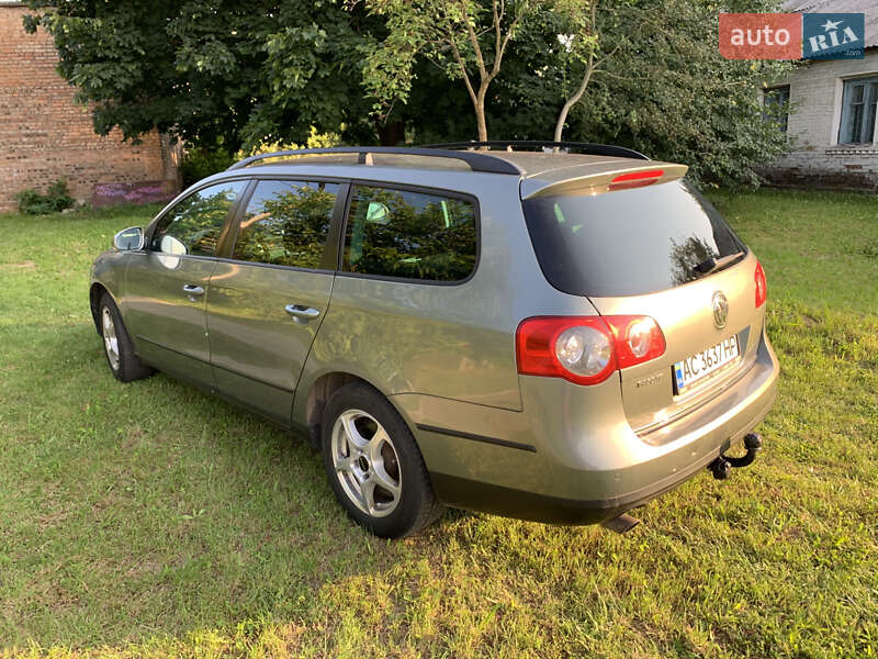 Универсал Volkswagen Passat 2005 в Луцке