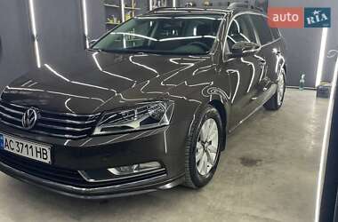 Универсал Volkswagen Passat 2012 в Луцке