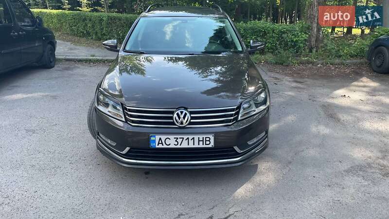 Универсал Volkswagen Passat 2012 в Луцке фото 29 Универсал Volkswagen Passat 2012 в Луцке