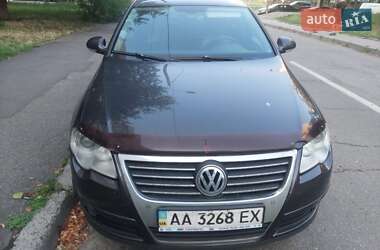 Седан Volkswagen Passat 2007 в Києві