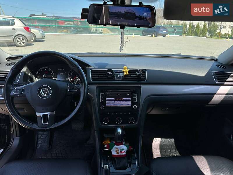 Седан Volkswagen Passat 2014 в Полтаве