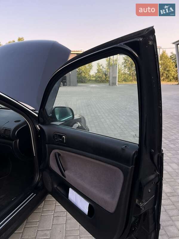 Універсал Volkswagen Passat 2001 в Білій Церкві