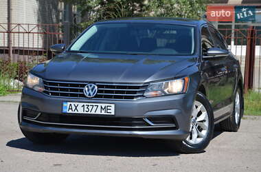 Седан Volkswagen Passat 2016 в Павлограді
