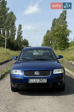 Седан Volkswagen Passat 2002 в Рівному