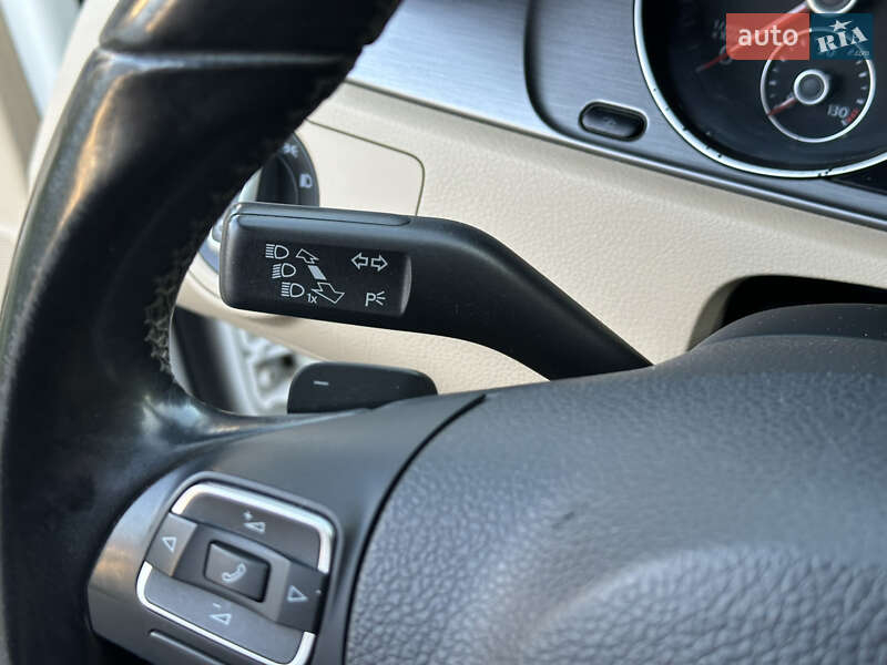 Седан Volkswagen Passat 2012 в Одессе