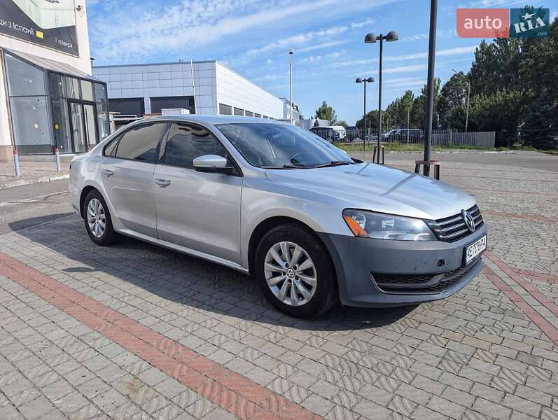 Седан Volkswagen Passat 2013 в Днепре фото 7 Седан Volkswagen Passat 2013 в Днепре
