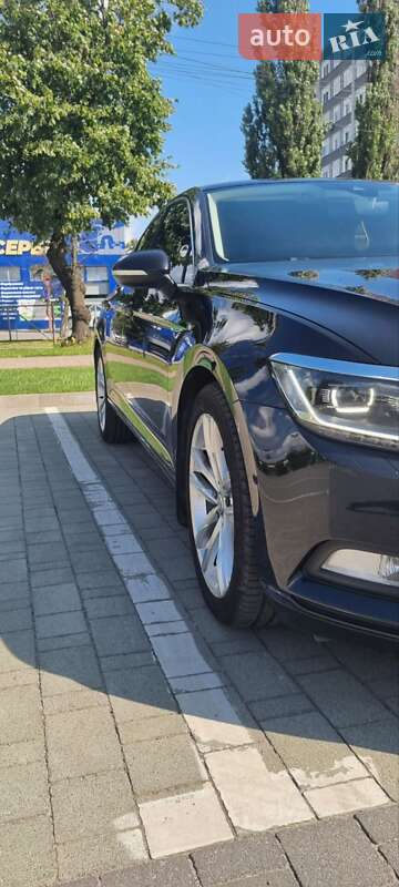 Седан Volkswagen Passat 2015 в Хмельницькому