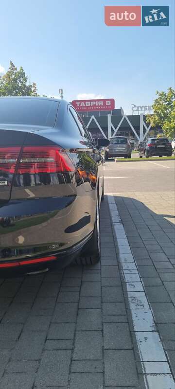 Седан Volkswagen Passat 2015 в Хмельницькому