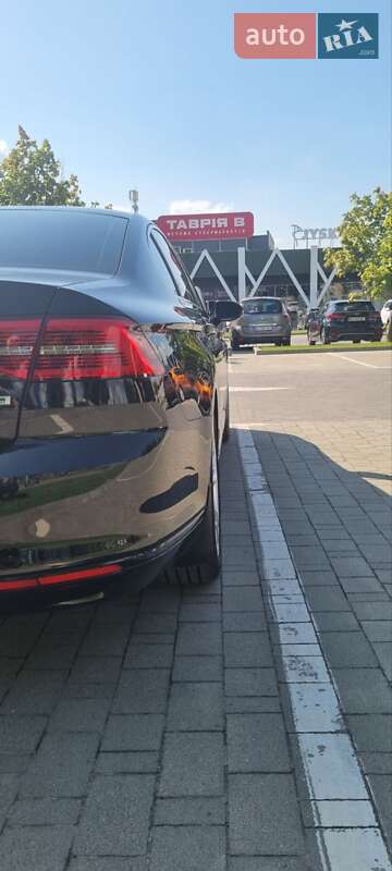 Седан Volkswagen Passat 2015 в Хмельницькому